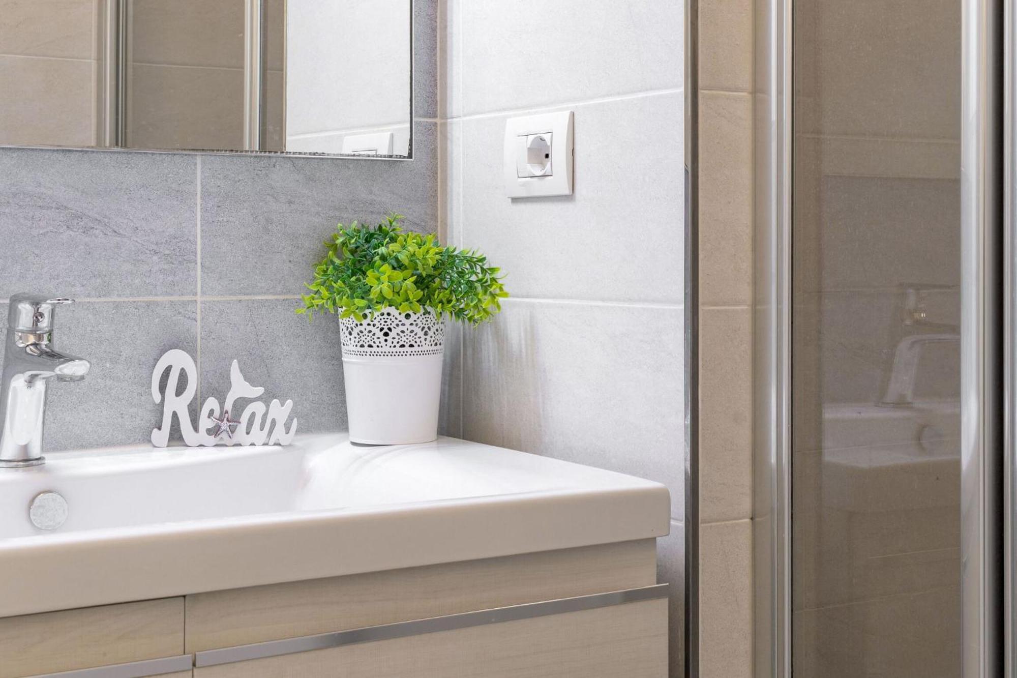 Italian Experience-La Rondine Apartment ปอร์โตเรกานาติ ภายนอก รูปภาพ