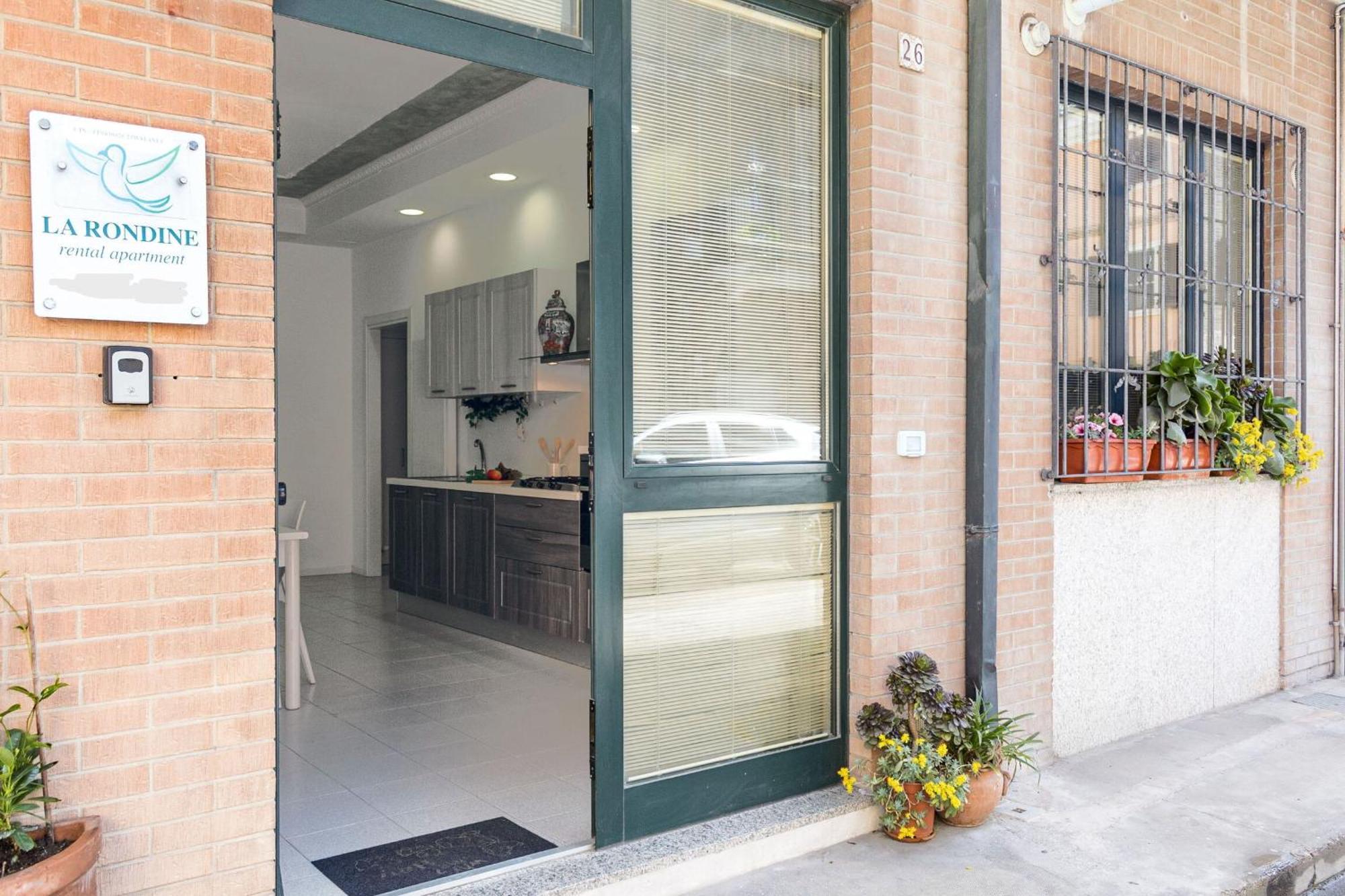 Italian Experience-La Rondine Apartment ปอร์โตเรกานาติ ภายนอก รูปภาพ