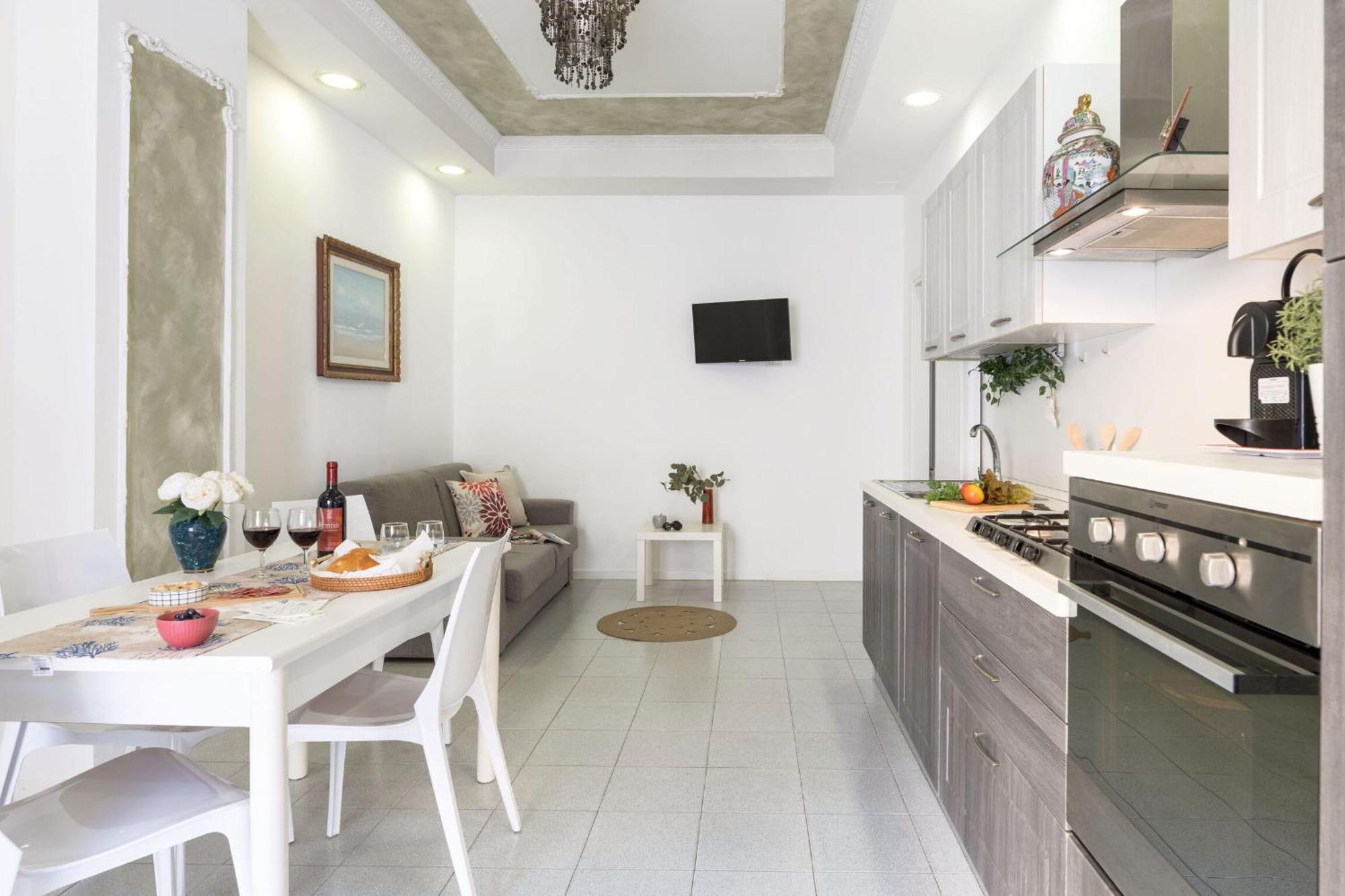 Italian Experience-La Rondine Apartment ปอร์โตเรกานาติ ภายนอก รูปภาพ