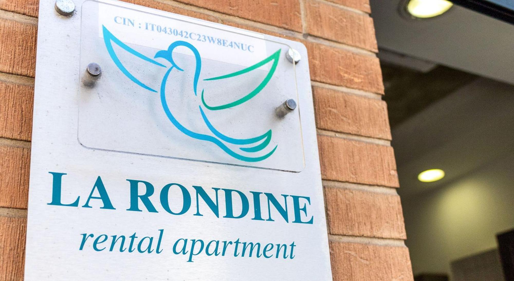Italian Experience-La Rondine Apartment ปอร์โตเรกานาติ ภายนอก รูปภาพ